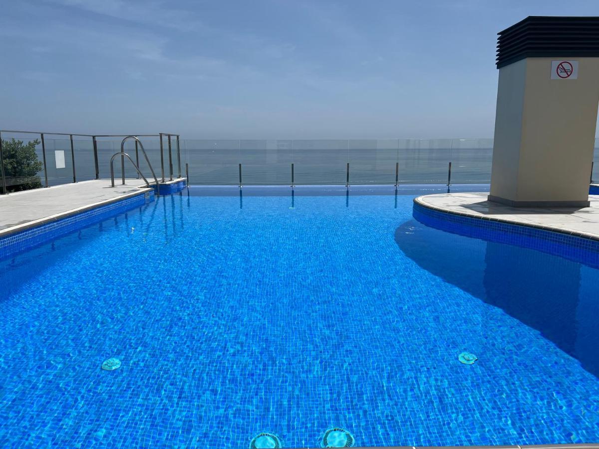 Breathtaking Sea View Apartment Estepona Exterior photo